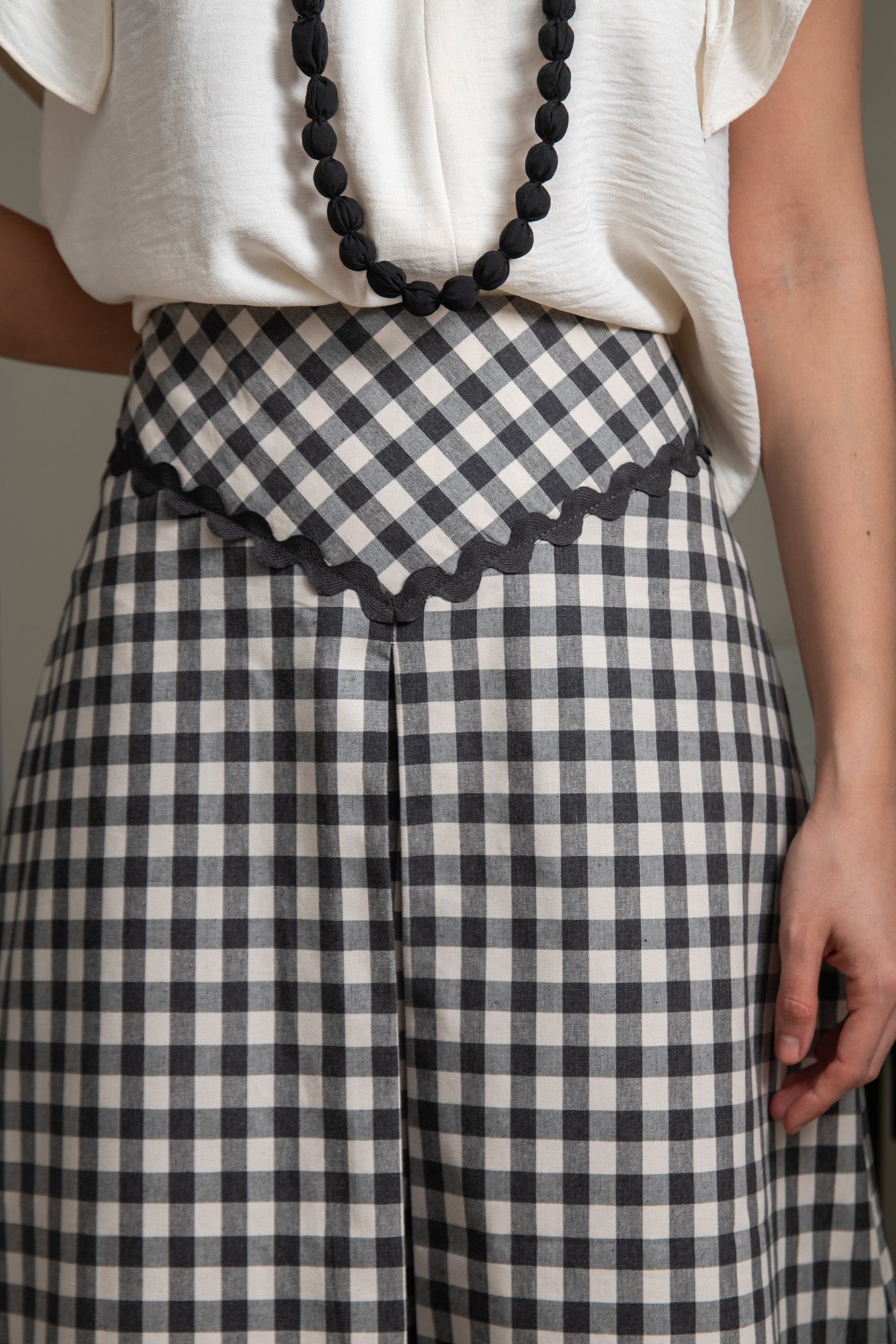 FALDA TOSCANA GRIS