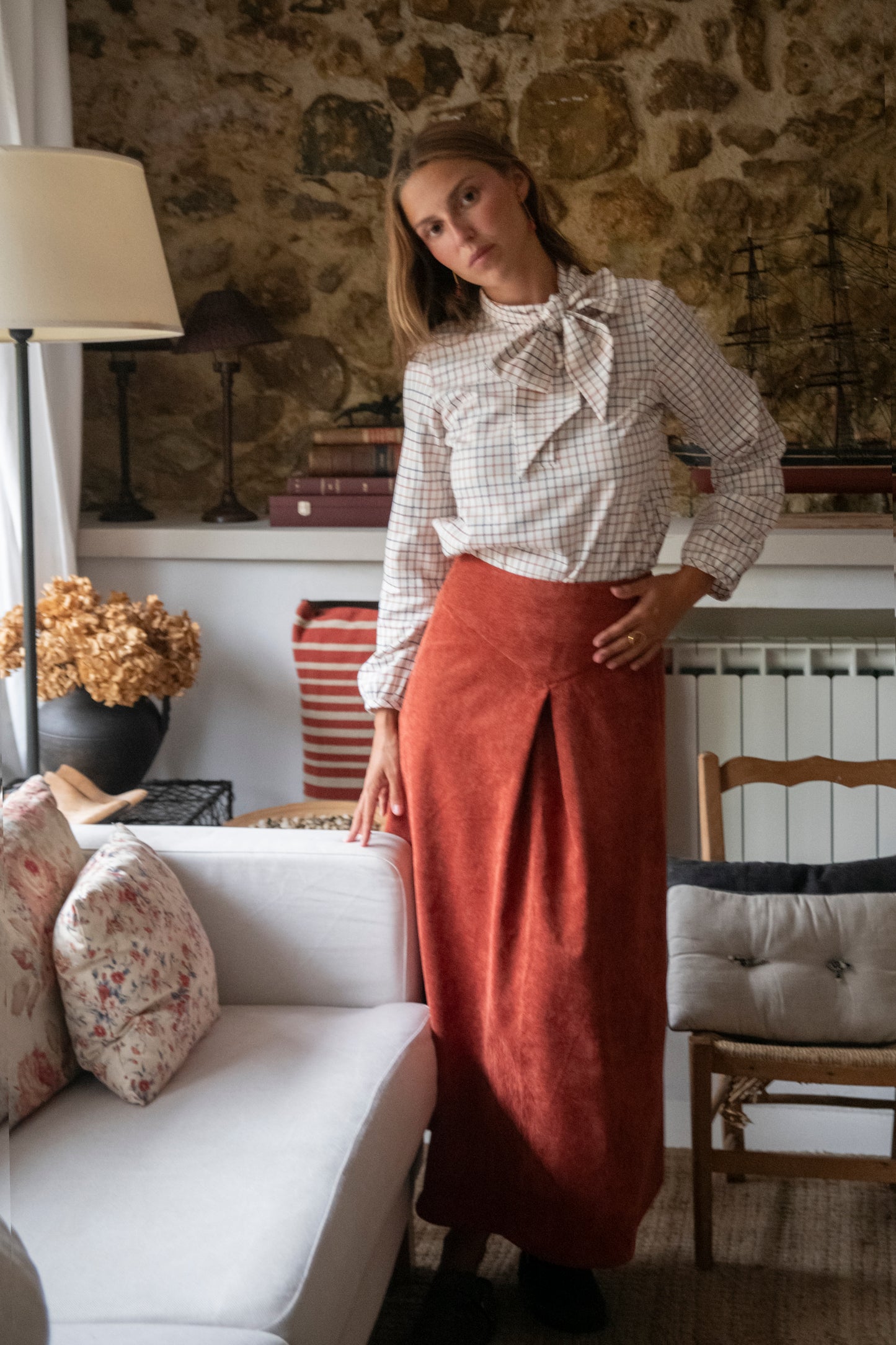 FALDA TOSCANA TEJA. Pre-order. Fecha estimada de entrega 18 de Septiembre