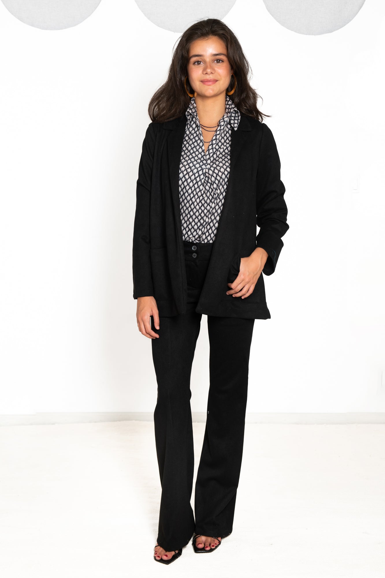 PANTALÓN GINEBRA NEGRO.