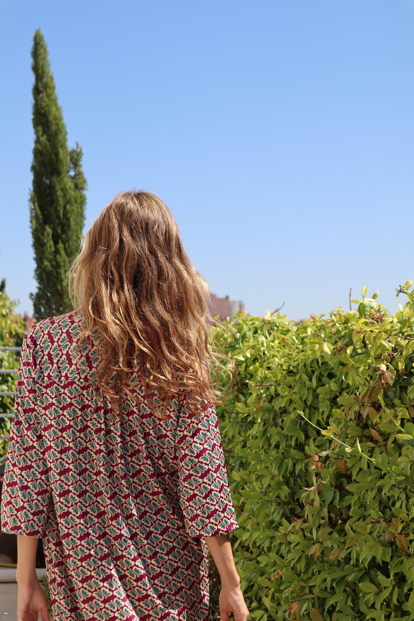 VESTIDO WINDSOR GRANATE.