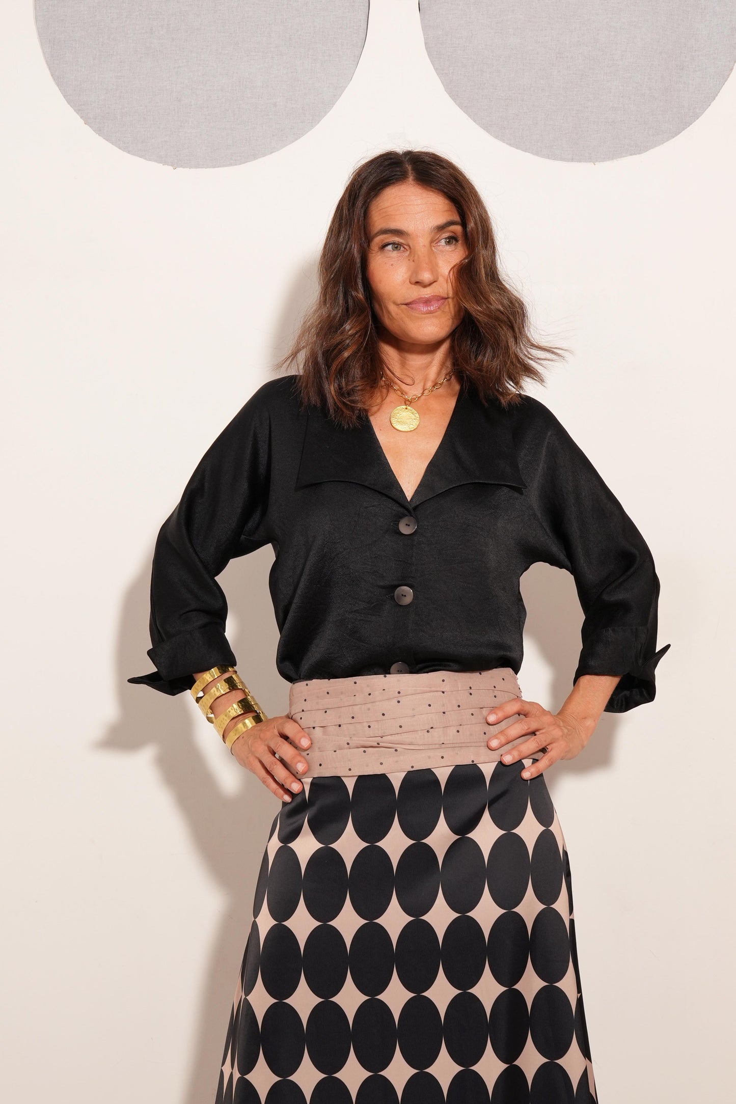 CAMISA POMPEYA NEGRA. PRE-ORDER