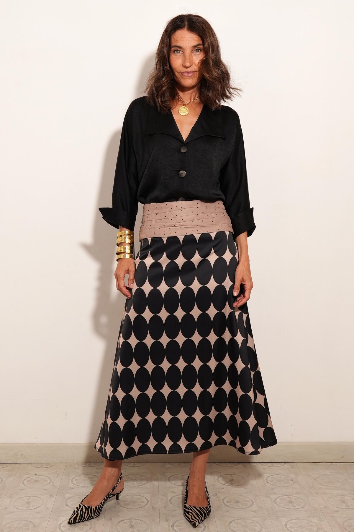 CAMISA POMPEYA NEGRA. PRE-ORDER