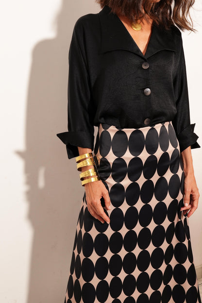 FALDA QUITO LUNARES (NO INCLUYE FAJIN). PRE-ORDER