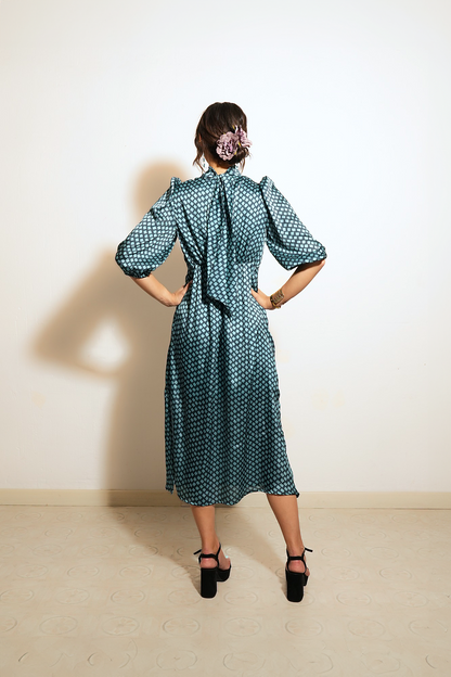 VESTIDO COLONIA DAMERO