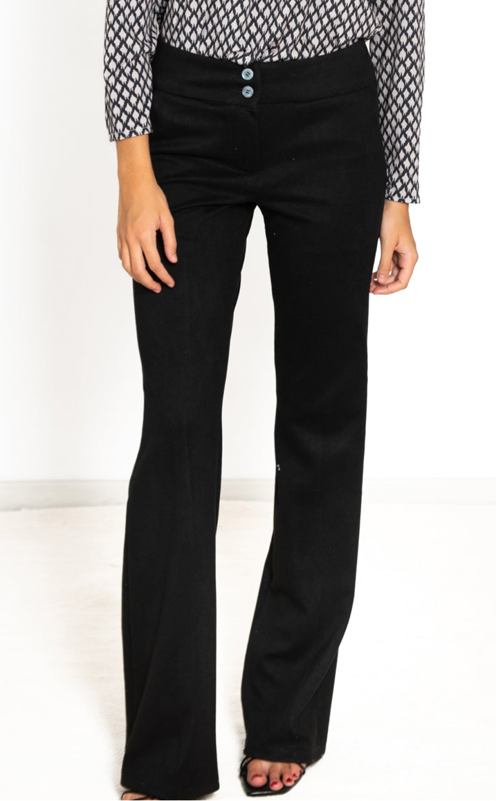 PANTALÓN GINEBRA NEGRO. Pre-order. Fecha estimada de envío 15 de Septiembre