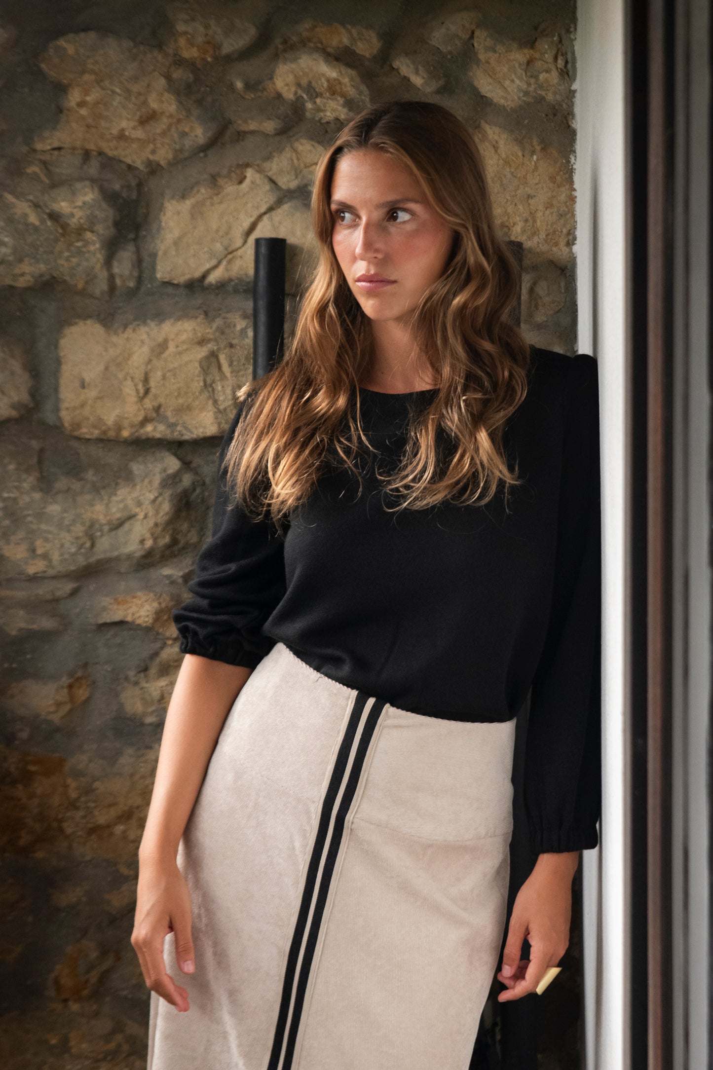 FALDA OPORTO BEIGE. Pre-order. Fecha estimada de envío 18 de Septiembre.