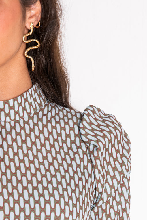 CAMISA ESCORIAL MUELLES. Pide una talla más.