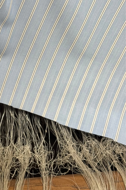 CAMISA BULGARIA CELESTE. Pide una talla más.