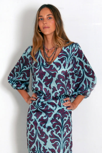 VESTIDO CANNES LIRIOS. Pide una talla más.