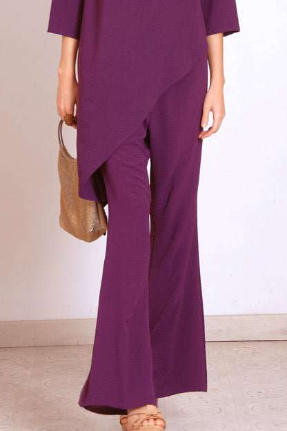 CALÇA ROXA FLORENCE. 